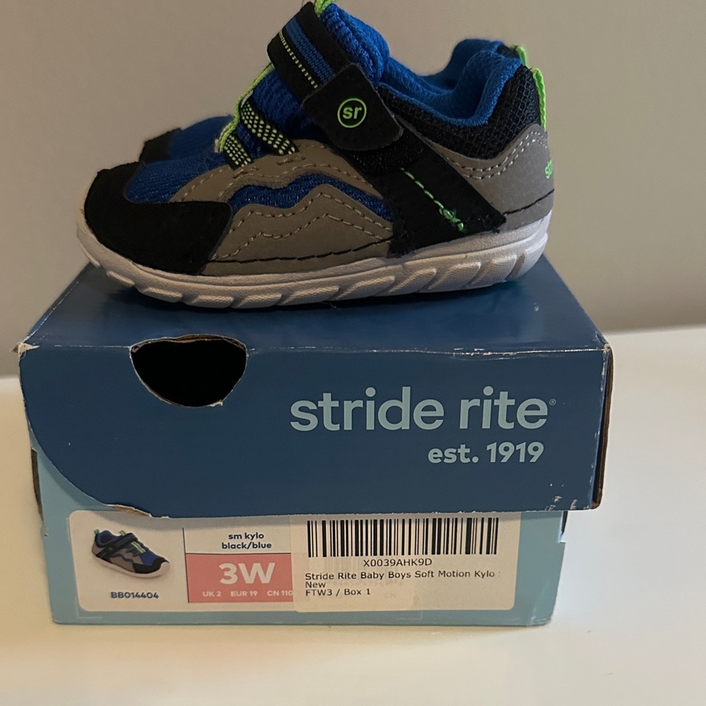 Stride Rite Black and Blue Baby Walkers